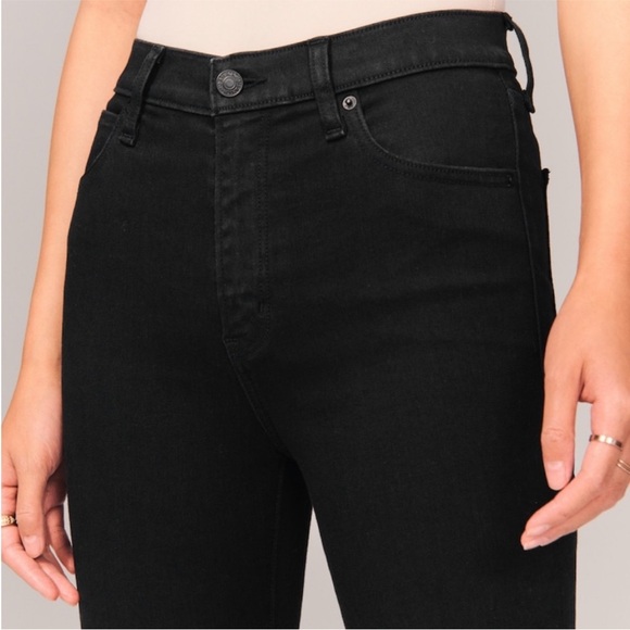 Abercrombie & Fitch Super Skinny High Rise Ankle Jeans SZ 2/26 Short Black - Picture 2 of 15
